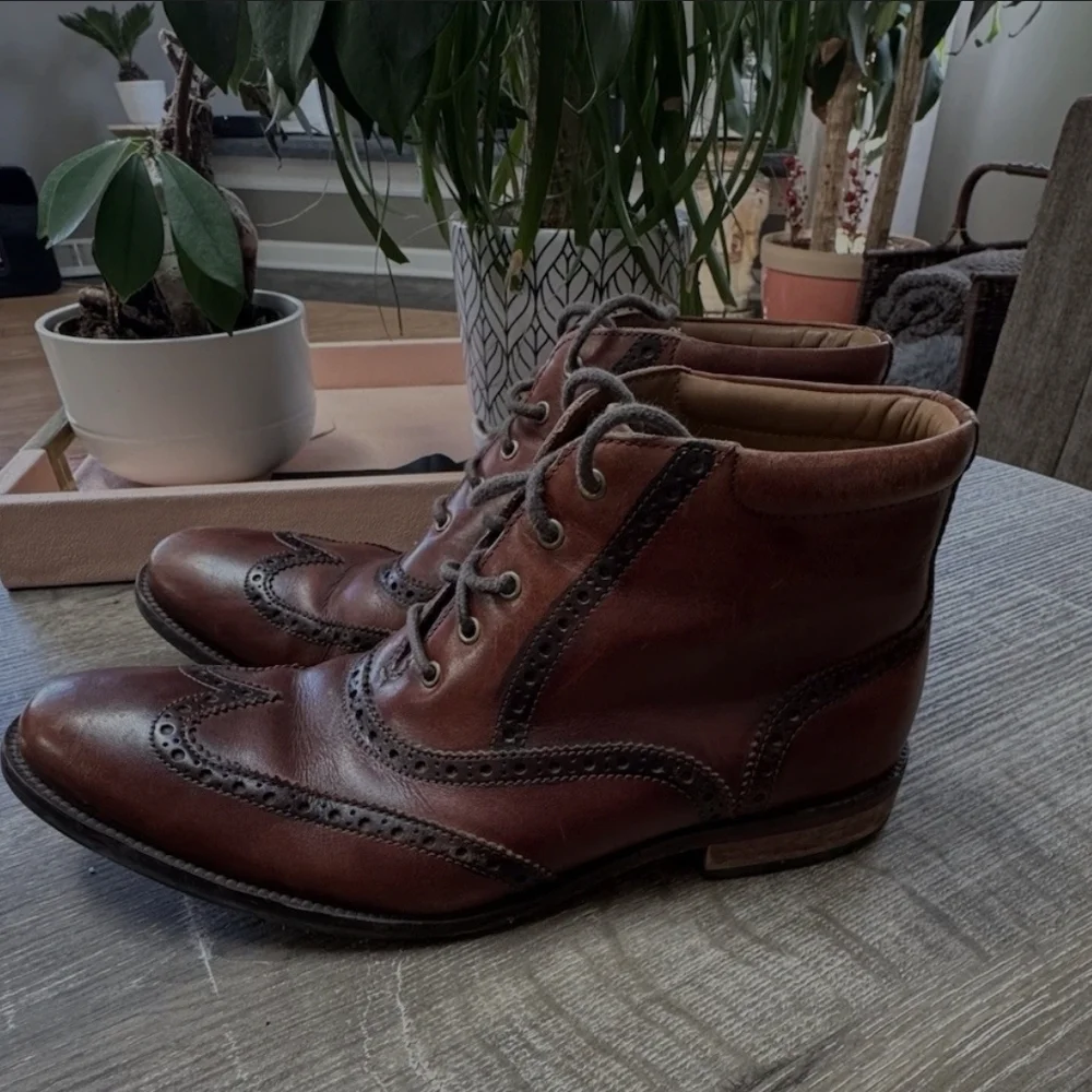 Mens Cole Haan Williams Wingtip Boots Sz 8.5 M Brown